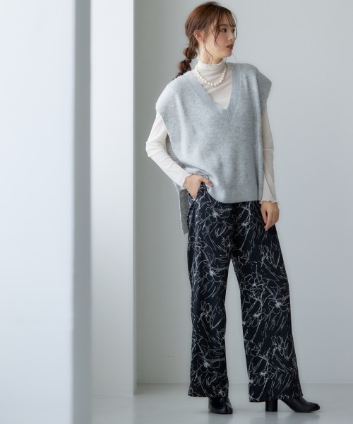 miclat（ミクラ）の「大きいサイズ シアーカットソーインナー miclat（Tシャツ/カットソー・レディース・ブラック/アイボリー/グリーン/ピンク/オレンジ/ブルー系/ライトグレー/テラコッタ/パープル/ネイビー・L～LL/3L～4L）」の21枚目の写真