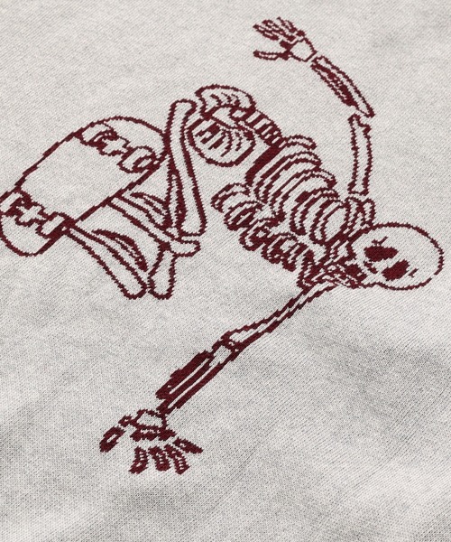 WHO'S WHO gallery（フーズフーギャラリー）の「COOPER FACTスカルスケートニット（ニット/セーター・メンズ・アッシュグレー/ブラック/チャコール・FREE）」の7枚目の写真