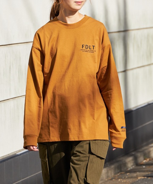 FIDELITY（フィデリティ）の「N/C EMBROIDERY L/S T-SHIRT / ワンポイント 刺繍 ロンT（Tシャツ/カットソー・メンズ・ダークグリーン/マスタード/オフホワイト/チャコール・MEDIUM/LARGE）」の9枚目の写真