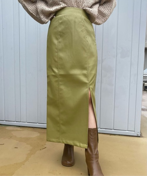 FREE'S MART(フリーズマート)の「【Sシリーズ対応】◆合皮フロントスリットナロースカート(スカート・レディース・ホワイト/カーキ/ブラック・MEDIUM/SMALL/X-SMALL)」の3枚目の写真