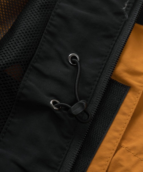 WILD THINGS（ワイルドシングス）の「【WILD THINGS/ワイルドシングス】SUPPLEX CHAMONIX JACKET 2/ シャモニージャケット　2/ マウンテンパーカー/ナイロンブルゾン（マウンテンパーカー・メンズ・ブラック/ブルー/グリーン/ダークオレンジ/ベージュ・L/M/XL）」の20枚目の写真