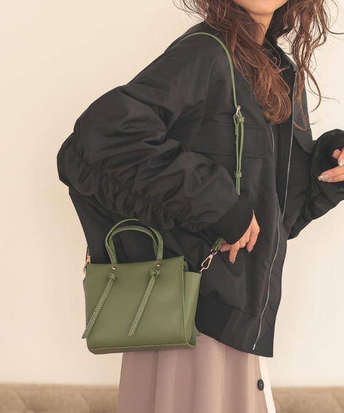 DONOBAN（ドノバン）の「マイクロショルダー（ショルダーバッグ・レディース・ライトグレー/グリーン/マスタード/モカ/ブラック/ライトブルー/シルバー/ブルー/ローズ・F）」の5枚目の写真