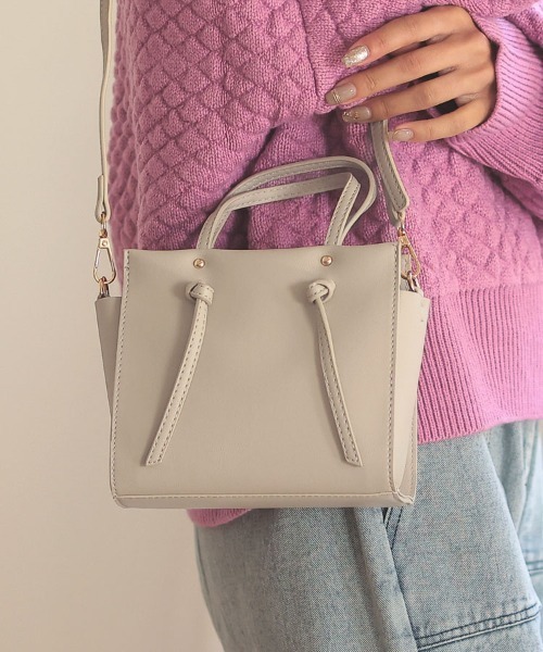 DONOBAN（ドノバン）の「マイクロショルダー（ショルダーバッグ・レディース・ライトグレー/グリーン/マスタード/モカ/ブラック/ライトブルー/シルバー/ブルー/ローズ・F）」の3枚目の写真