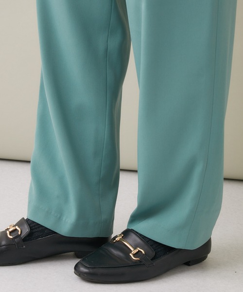KATHARINE ROSS（キャサリンロス）の「【KATHARINE ROSS】ベルトVスリット タックストレートパンツ（スラックス・レディース・グリーン/チャコールグレー・MEDIUM）」の21枚目の写真