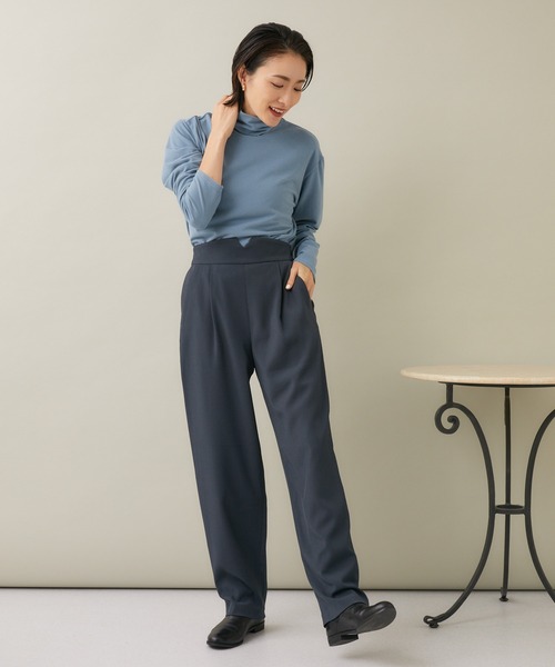 KATHARINE ROSS（キャサリンロス）の「【KATHARINE ROSS】ベルトVスリット タックストレートパンツ（スラックス・レディース・グリーン/チャコールグレー・MEDIUM）」の6枚目の写真