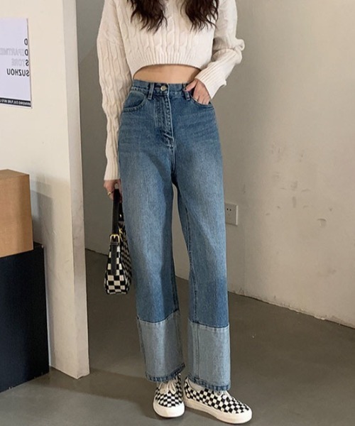 CLEA（クレア）の「ロールアップ風ストレートデニムパンツ（デニムパンツ・レディース・ブルー・S/M）」の5枚目の写真