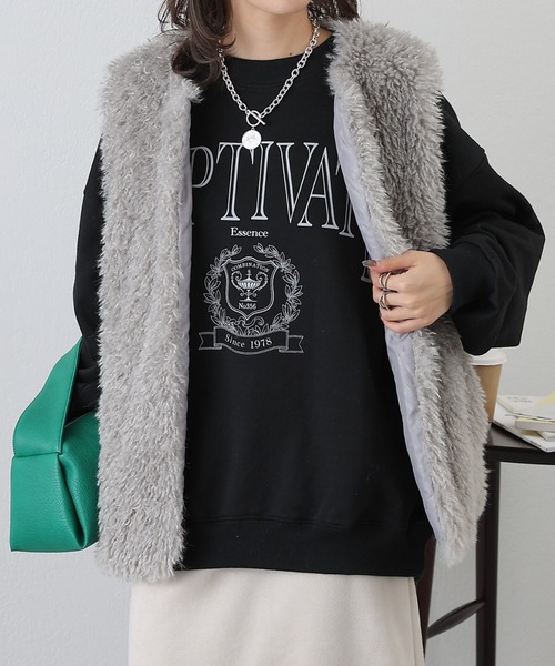 COLONY 2139（コロニートゥーワンスリーナイン）の「WEB・一部店舗限定 /裏毛クルーネックロゴプルオーバー（スウェット・レディース・オフホワイト/グレー/ブラック・FREE）」の4枚目の写真