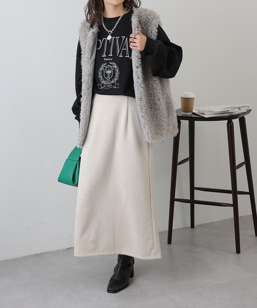 COLONY 2139（コロニートゥーワンスリーナイン）の「WEB・一部店舗限定 /裏毛クルーネックロゴプルオーバー（スウェット・レディース・オフホワイト/グレー/ブラック・FREE）」の6枚目の写真