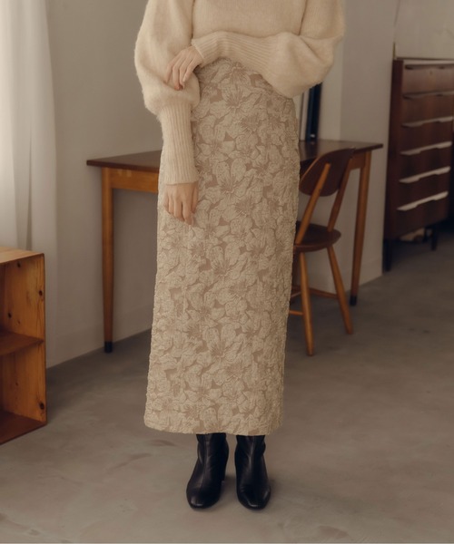 fupel（フぺル）の「フラワージャガードナロースカート（スカート・レディース・ブラック/ベージュ・MEDIUM/SMALL）」の3枚目の写真