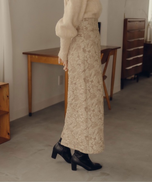 fupel（フぺル）の「フラワージャガードナロースカート（スカート・レディース・ブラック/ベージュ・MEDIUM/SMALL）」の6枚目の写真