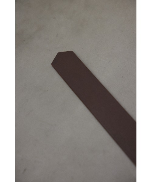 BLACK BY MOUSSY(ブラックバイマウジー)の「undulation buckle belt(アンジュレーションバックルベルト)(ベルト・レディース・ブラック/ブラウン・FREE)」の8枚目の写真