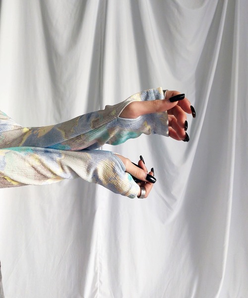 me+em select(ミームセレクト)の「ジェムストーンマーブルショートトップス / gem stone marble short tops 【 韓国製 】(Tシャツ/カットソー・レディース・ブルー/カーキ/ピンク・FREE)」の4枚目の写真