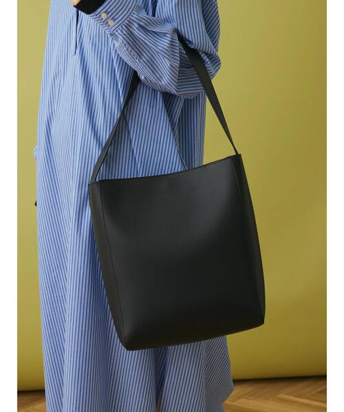 CRAFT STANDARD BOUTIQUE(クラフトスタンダードブティック)の「フェイクレザーワンショルダートート(ショルダーバッグ・レディース・グレイッシュベージュ/ブラック/アイボリー・FREE)」の10枚目の写真