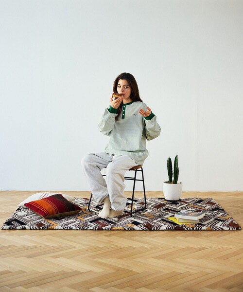 TOWNCRAFT（タウンクラフト）の「TOWN CRAFT/タウンクラフト 別注 ピンボーダーヘンリーネック ロングスリーブTシャツ/ロンT（Tシャツ/カットソー・メンズ・ブラック/ホワイト/ブルー/オリーブ・LARGE/MEDIUM）」の15枚目の写真