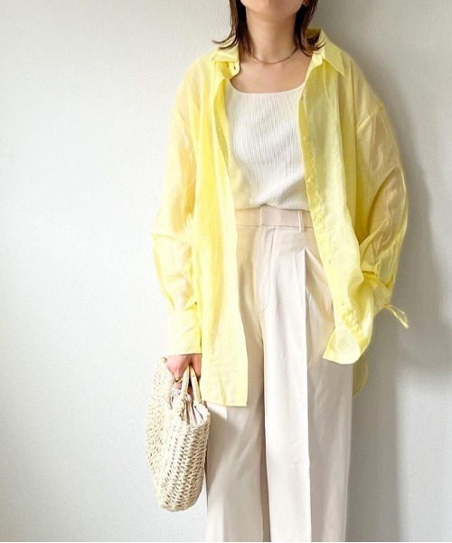 Meli rich(メリーリッチ)の「バックドロストシアーシャツ(シャツ/ブラウス・レディース・パープル/ブラック/イエロー/オフホワイト・FREE)」の4枚目の写真