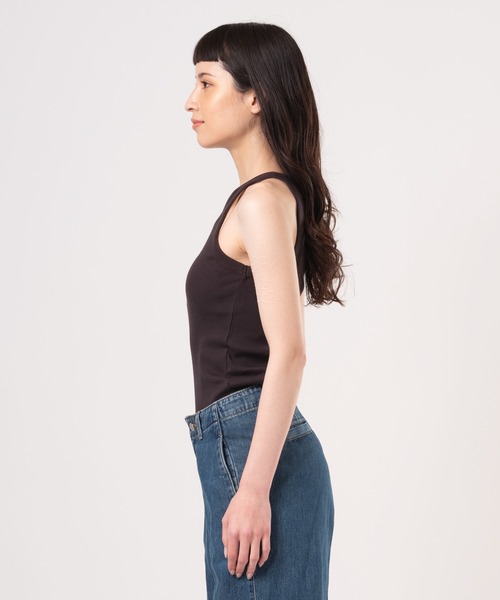 ESSENTIALS ブラックタンクトップ　XL Levi's/リーバイス ESSENTIAL レーサー タンクトップ（タンク
