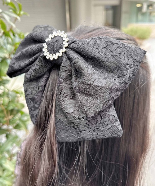 ROJITA（ロジータ）の「リングビジュ付きBIGリボンレースバレッタ（バレッタ/ヘアクリップ・レディース・ブルー/ホワイト/ブラック/マルチ/ボルドー・FREE）」の8枚目の写真