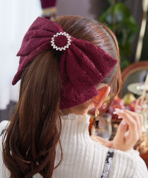 ROJITA（ロジータ）の「リングビジュ付きBIGリボンレースバレッタ（バレッタ/ヘアクリップ・レディース・ブルー/ホワイト/ブラック/マルチ/ボルドー・FREE）」の19枚目の写真