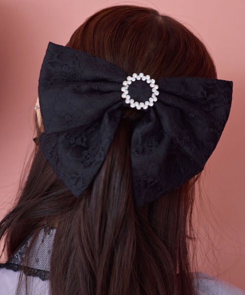 ROJITA（ロジータ）の「リングビジュ付きBIGリボンレースバレッタ（バレッタ/ヘアクリップ・レディース・ブルー/ホワイト/ブラック/マルチ/ボルドー・FREE）」の13枚目の写真