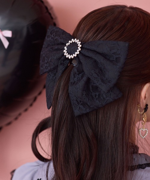ROJITA（ロジータ）の「リングビジュ付きBIGリボンレースバレッタ（バレッタ/ヘアクリップ・レディース・ブルー/ホワイト/ブラック/マルチ/ボルドー・FREE）」の14枚目の写真