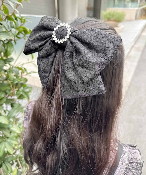 ROJITA（ロジータ）の「リングビジュ付きBIGリボンレースバレッタ（バレッタ/ヘアクリップ・レディース・ブルー/ホワイト/ブラック/マルチ/ボルドー・FREE）」の15枚目の写真