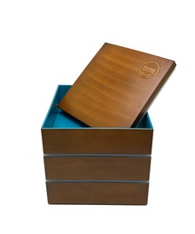 TRADITION ACOUSTIC.（トラディションアコースティック）の「JUGLANS OJUBAKO（三段重箱）（お弁当箱）」