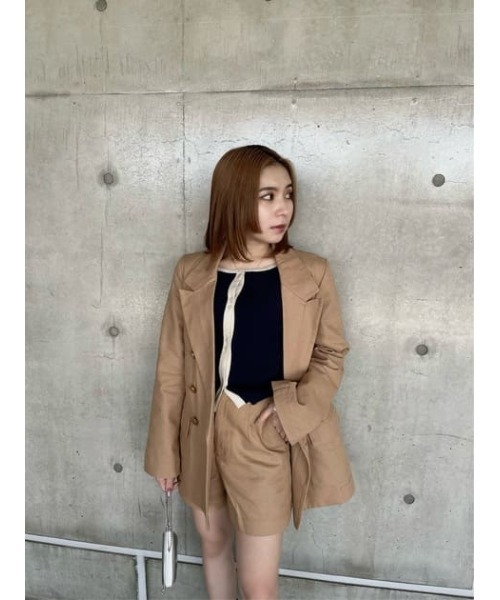 MOUSSY（マウジー）の「HW SHORT パンツ（その他パンツ・レディース・ベージュ/ネイビー・2/0/1）」の3枚目の写真