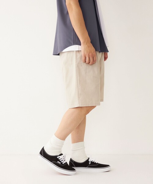 SHIPS Colors(シップス カラーズ)の「SHIPS Colors: ワイド チノ ショーツ(チノパンツ・メンズ・グレー/ネイビー/オリーブ/ベージュ・MEDIUM/LARGE/SMALL)」の10枚目の写真
