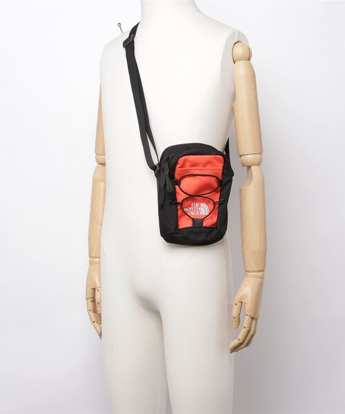 THE NORTH FACE(ザノースフェイス)の「【 海外流通モデル 】 THE NORTH FACE / ノースフェイス JESTER CROSSBODY クロス ボディバッグ(ボディバッグ/ウエストポーチ・メンズ・その他1/ブラック・FREE)」の10枚目の写真