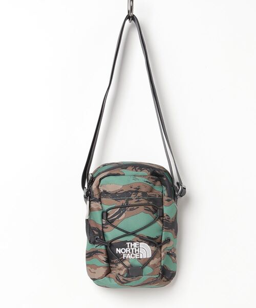 THE NORTH FACE(ザノースフェイス)の「【 海外流通モデル 】 THE NORTH FACE / ノースフェイス JESTER CROSSBODY クロス ボディバッグ(ボディバッグ/ウエストポーチ・メンズ・その他1/ブラック・FREE)」の4枚目の写真