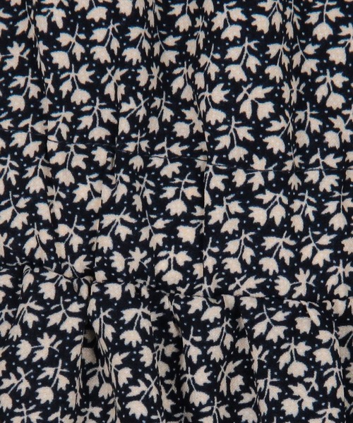179/WG（イチナナキュウダブルジー）の「ポプリン花柄ワンピース（ワンピース・レディース・オフホワイト/グレー/ネイビー・MEDIUM）」の5枚目の写真