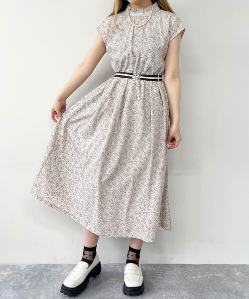 179/WG（イチナナキュウダブルジー）の「ポプリン花柄ワンピース（ワンピース・レディース・オフホワイト/グレー/ネイビー・MEDIUM）」の19枚目の写真