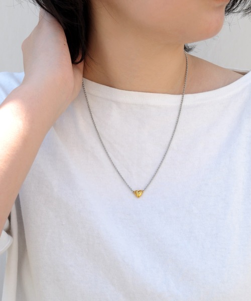 ieLS（イエルズ）の「金属アレルギー対応「ieLS」ステンレス　ミニハートマグネットネックレス　LSN231006（ネックレス・メンズ・シルバー/ゴールド/シルバー×ゴールド・40cm/50cm）」の9枚目の写真
