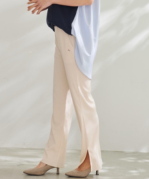 Arnold Palmer（アーノルドパーマー）の「セルフカット テレコリブ セミフレアパンツ（その他パンツ・レディース・ネイビー/ブラック/アイボリー・L/M）」の2枚目の写真