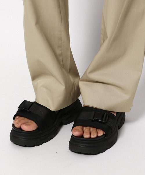 FOREVER 21(フォーエバー トゥエンティーワン)の「スカートセットパンツ(その他パンツ・レディース・ベージュ/パープル・SMALL/MEDIUM)」の22枚目の写真