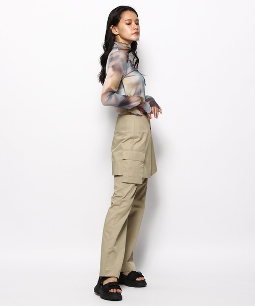 FOREVER 21(フォーエバー トゥエンティーワン)の「スカートセットパンツ(その他パンツ・レディース・ベージュ/パープル・SMALL/MEDIUM)」の4枚目の写真