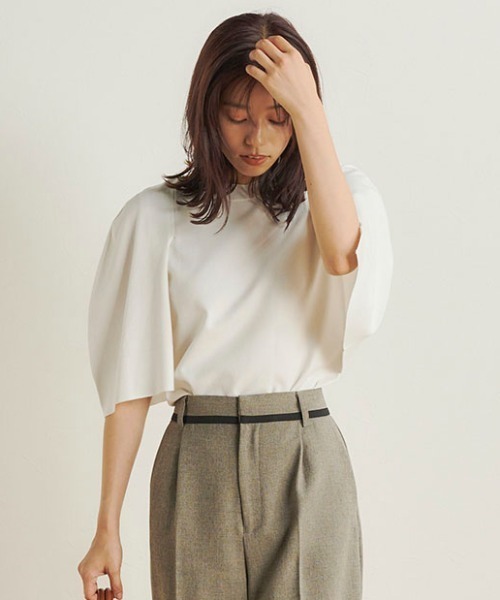 Droite lautreamont(ドロワットロートレアモン)の「【BIOGRACE】ケープフウニット≪手洗い可能≫(ニット/セーター・レディース・オフホワイト/ブラック/ブラウン/オレンジ・M)」の2枚目の写真