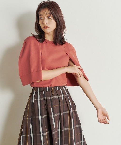 Droite lautreamont(ドロワットロートレアモン)の「【BIOGRACE】ケープフウニット≪手洗い可能≫(ニット/セーター・レディース・オフホワイト/ブラック/ブラウン/オレンジ・M)」の4枚目の写真