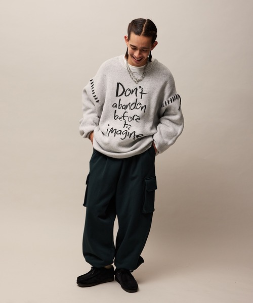 re_k by JUNRED（レクバイジュンレッド）の「re_k by JUNRED / ハンドステッチレタリングジャガードニット（ニット/セーター・メンズ・オレンジ系その他2/ライトグレー/チャコールグレー・S/M/L）」の11枚目の写真