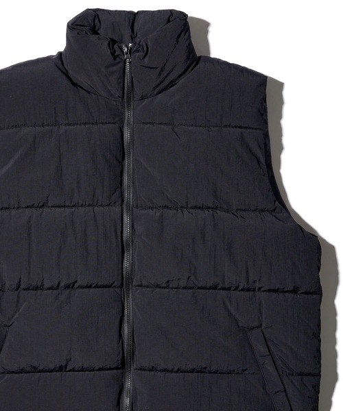 ADPOSION（アドポーション）の「stand collar padding vest / スタンドカラー中綿ダウンベスト（ベスト・メンズ・ブラック/カーキ/ブラウン・MEDIUM/LARGE/X-LARGE）」の2枚目の写真