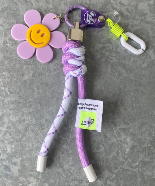 Y2K SYNAPSE FACTORY（ワイツーケー シナプスファクトリー）の「Handmade Paracord Keychain1（スマホグッズ・レディース・ライラック系1/ライトグリーン系2/ピンク系1/ライラック系2/ライトグリーン系1・FREE）」の4枚目の写真