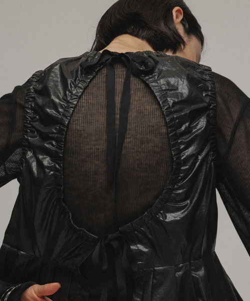 M TO R（ムウトアール）の「［TOPS］BACKOPEN PEPLUM LAYERED BLOUSE（シャツ/ブラウス・レディース・ベージュ系その他/ブラック・FREE）」の8枚目の写真