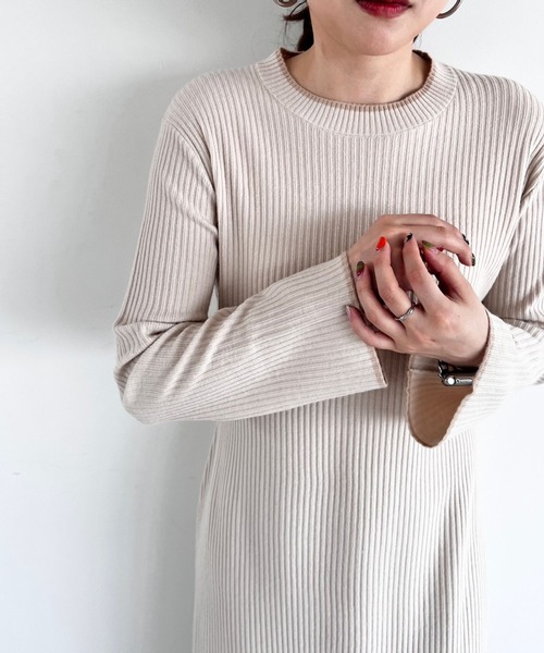 LOWRYS FARM（ローリーズファーム）の「ハイショクフレアニットワンピース　704534（ワンピース・レディース・ブラウン/アイボリー/グリーン/ブラック・FREE）」の6枚目の写真