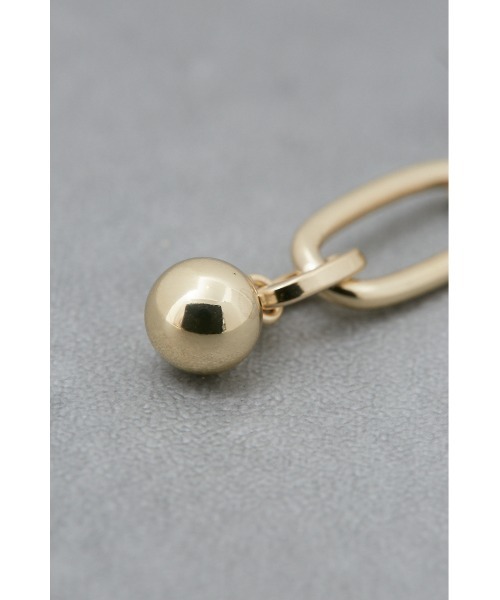 AZUL by moussy（アズールバイマウジー）の「アシンメトリーチェーンピアス（ピアス（両耳用）・レディース・シルバー/ゴールド系その他・FREE）」の8枚目の写真