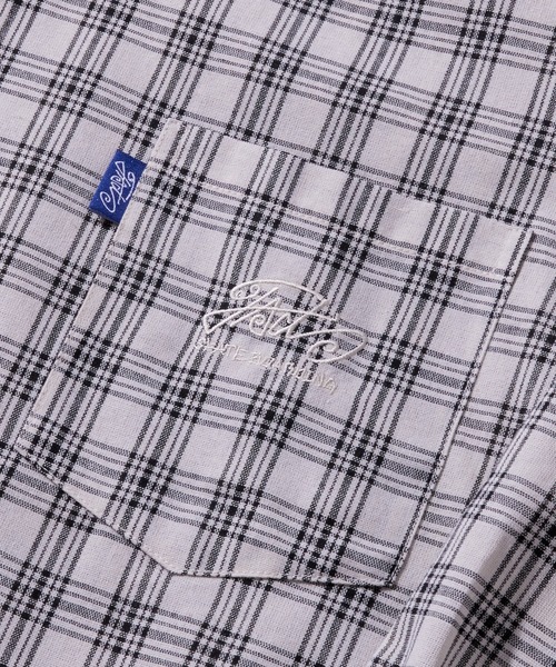 WHO'S WHO gallery（フーズフーギャラリー）の「《ZOZO限定》COOPER FACTレギュラー刺繍ビッグシャツ（シャツ/ブラウス・レディース・ブラック/サックスブルー/ネイビー/ベージュ/ブルー系その他/チャコールグレー・FREE）」の15枚目の写真