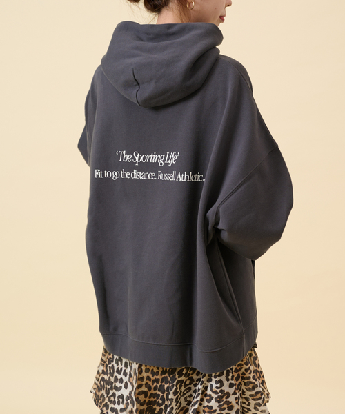 U by SPICK&SPAN（ユーバイスピックアンドスパン）の「【RUSSELL ATHLETIC/ラッセル・アスレティック】 ECO-Blend Sweat Hoodie（パーカー・レディース・チャコールグレー/ブラウン・FREE）」の6枚目の写真