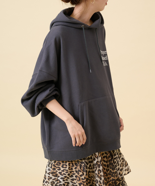 U by SPICK&SPAN（ユーバイスピックアンドスパン）の「【RUSSELL ATHLETIC/ラッセル・アスレティック】 ECO-Blend Sweat Hoodie（パーカー・レディース・チャコールグレー/ブラウン・FREE）」の7枚目の写真