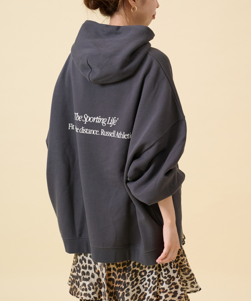 U by SPICK&SPAN（ユーバイスピックアンドスパン）の「【RUSSELL ATHLETIC/ラッセル・アスレティック】 ECO-Blend Sweat Hoodie（パーカー・レディース・チャコールグレー/ブラウン・FREE）」の8枚目の写真