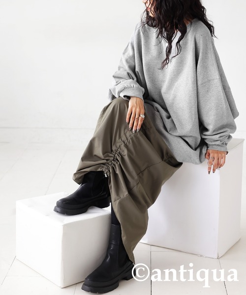 antiqua（アンティカ）の「綿100%裏毛トレーナー（スウェット・レディース・アイボリー/ブラック/スミクロ/杢グレー/ブルーグリーン/グレイッシュベージュ/カーキ・FREE）」の21枚目の写真