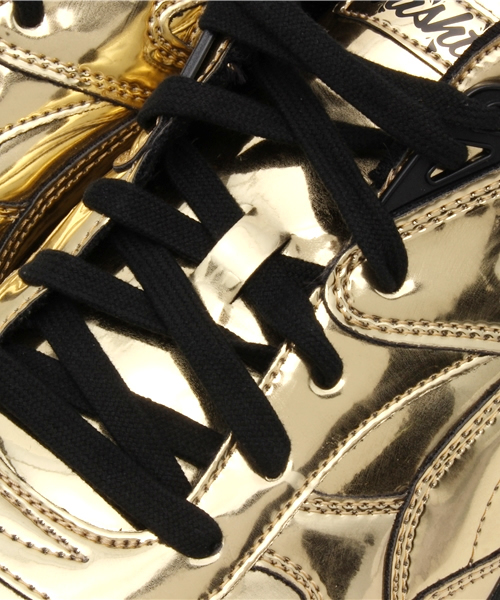 PUMA × VASHTIE(プーマ ヴァシティー)の「R698 X VASHTIE G(スニーカー・メンズ・ゴールド・22.5cm/23.0cm/23.5cm/24.0cm/24.5cm/25.0cm/25.5cm/26.0cm/26.5cm/27.0cm/27.5cm/28.0cm/28.5cm/29.0cm/30.0cm/31cm)」の3枚目の写真